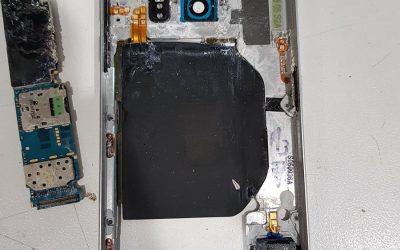 Salt water damaged Samsung S6